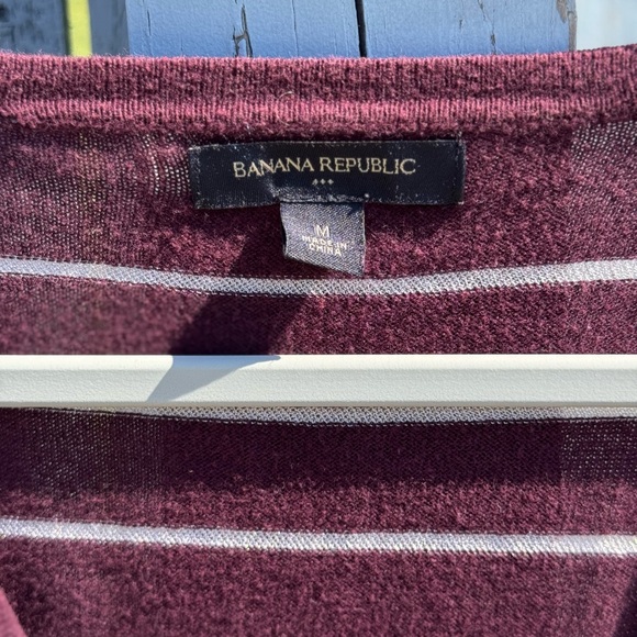 Banana Republic Women’s Cardigan Sweater Medium Lightweight Glitter Striped Plum - Picture 4 of 7